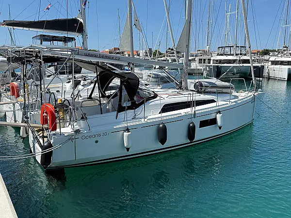 Oceanis 30.1